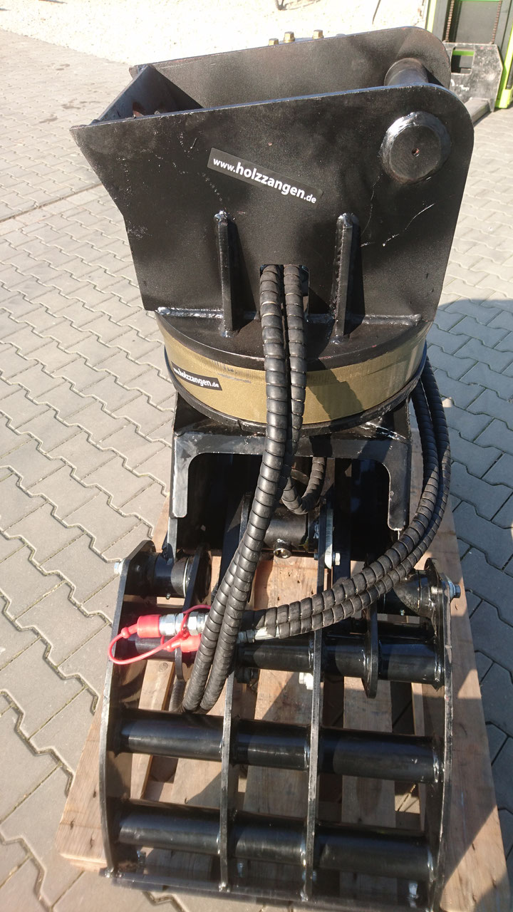 SG20R hydr. Bagger-Sortiergreifer mit Drehkranz und MS08