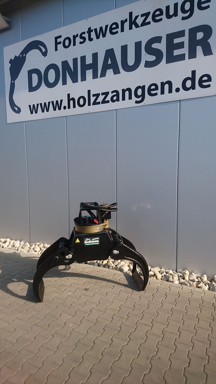 OG24 hydr. Bagger-Verladezange mit Drehkranz und MS08