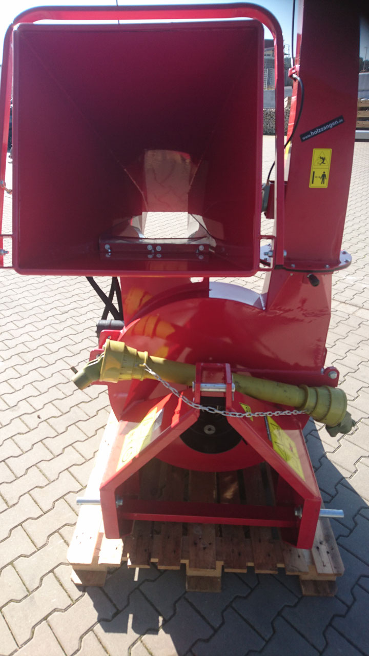 Holzhäcksler FR8 mit Zapfwellenantrieb