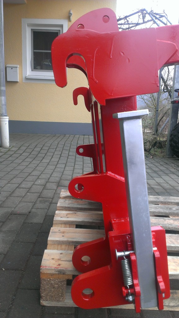 Anbaubock mit Euro- und Dreipunktaufnahme Bausatz