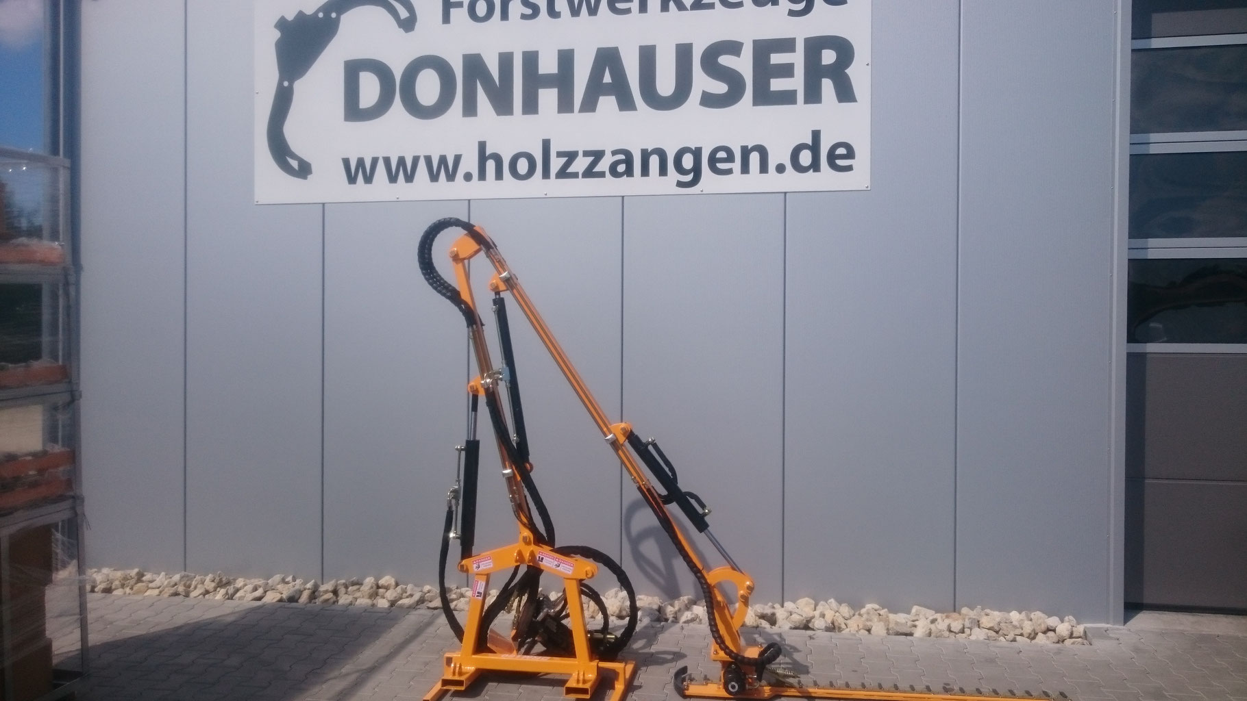 Heckenschere Hydraulisch CH180 mit Ausleger mit 7,5 m Zuleitung