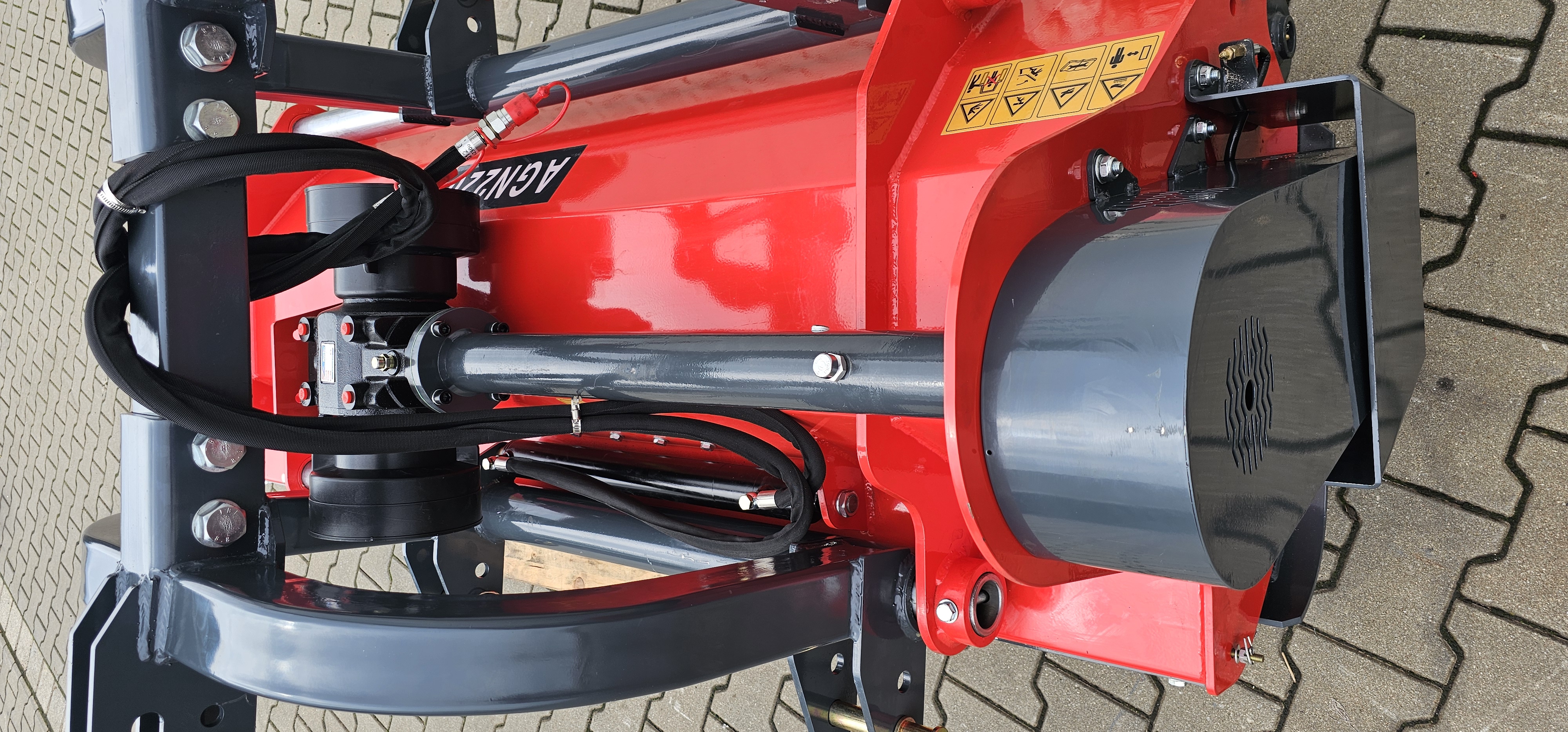 Schlegelmulcher AGN220