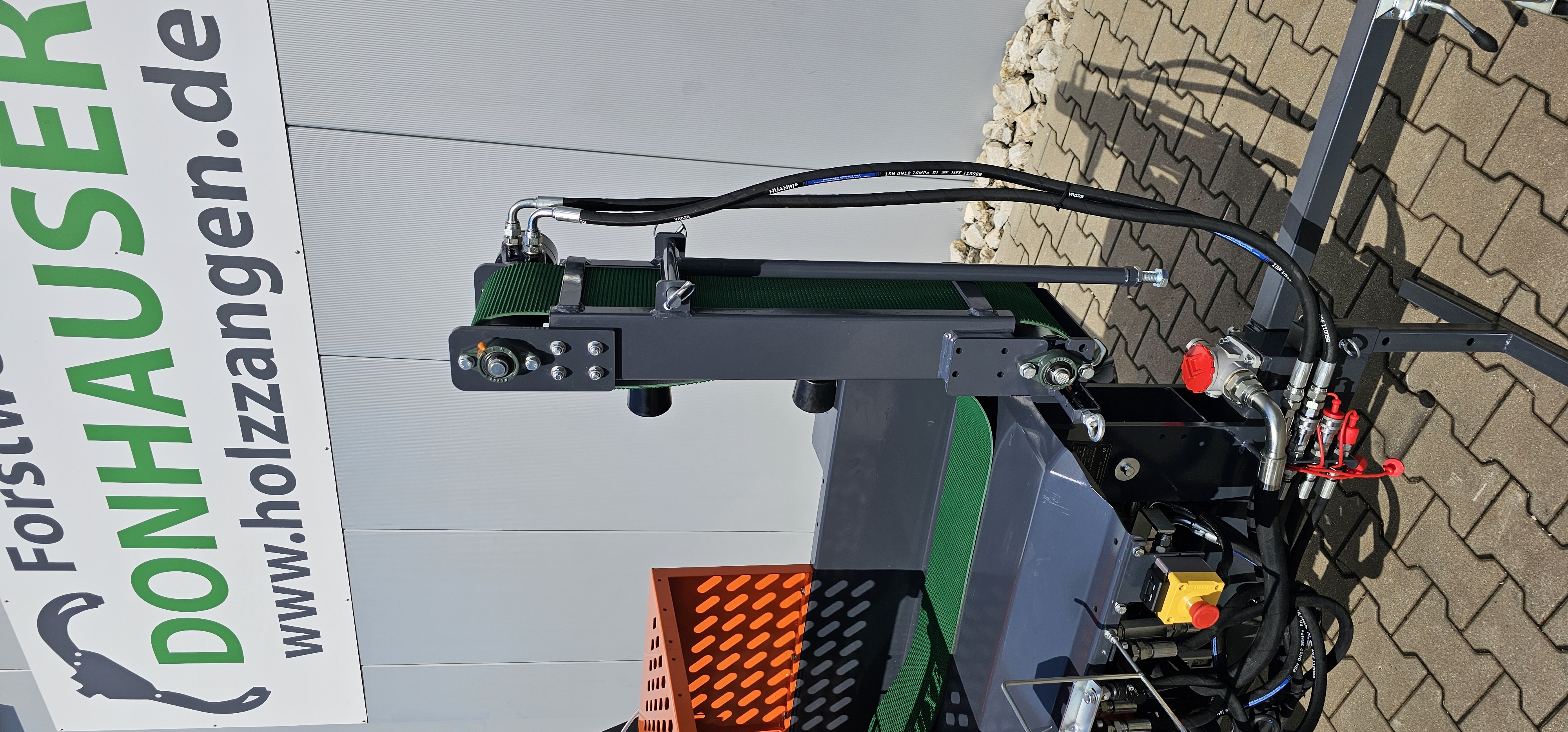 RM7-12 TGA 480 Benzin-Sägespaltautomat Holzspalter Brandneue Version mit gefederter Achse 